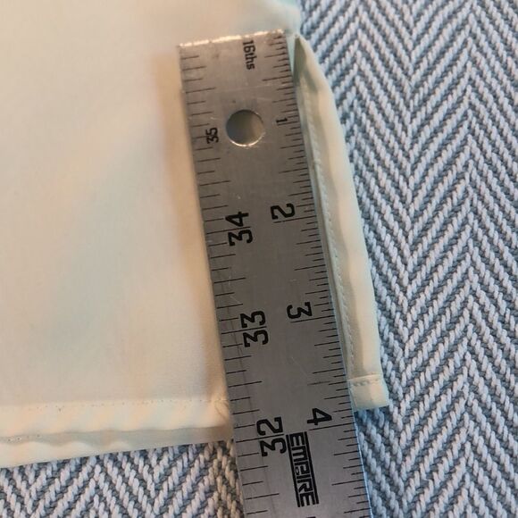 VINTAGE CREAM buttton down dressy blouse Pit to Pit ~ 22 1/2” SO PRETTY - Picture 9 of 14